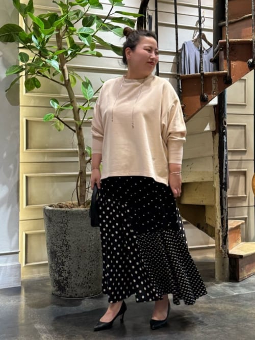 完売商品！BEARDSLEY BA刺繍入りドルマントレーナー ネイビー　美品 BA刺繍入りドルマントレーナー （カットソー）｜BEARDSLEY