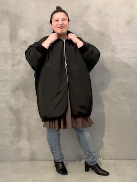 「アイテム（ポンチョ）」を使った、BEARDSLEYさん（レディース・158cm）の夏コーディネート