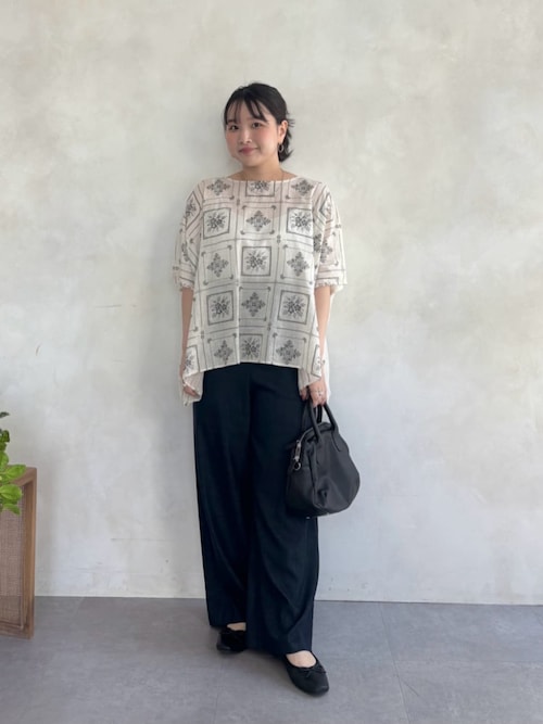 BEARDSLEY（ビアズリー） tシャツ 刺繍風プリントプルオーバー