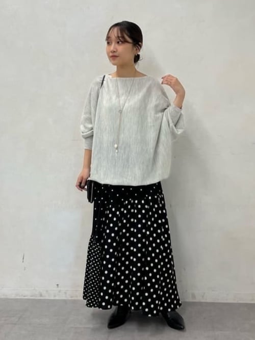 【美品】ビアズリー ウール ドルマンニット モカ ふわふわ ゆったりサイズ ビアズリー BEARDSLEY ウールドルマンニット （gray） - ファッション