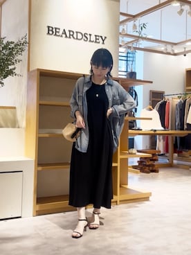 「BEARDSLEY（ビアズリー）のアイテム」を使った、BEARDSLEYさん（レディース・157cm）の春コーディネート