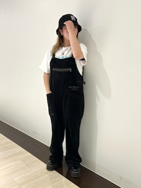 「AVIREX（アヴィレックス）のアイテム（オールインワン・サロペット）」を使った、ERIさん（レディース・150cm）の夏コーディネート