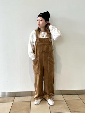 「AVIREX（アヴィレックス）のアイテム（オールインワン・サロペット）」を使った、ERIさん（レディース・150cm）の秋コーディネート