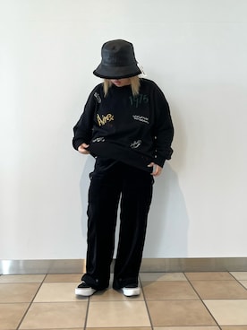 「リバーシブル」｜「アイテム（カーゴパンツ）」を使った、ERIさん（レディース・150cm）の秋コーディネート