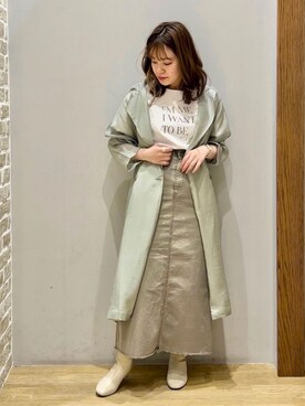 「アイテム（デニムスカート、グレー系）」を使った、みぃーさん（レディース・153cm）の春コーディネート