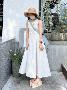 「archives（アルシーヴ）のアイテム（帽子）」を使った、コツメカワウソさん（レディース・159cm）の秋コーディネート