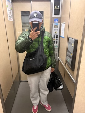 「アイテム（ショルダーバッグ）」を使った、タボつさん（メンズ・168cm）の秋コーディネート