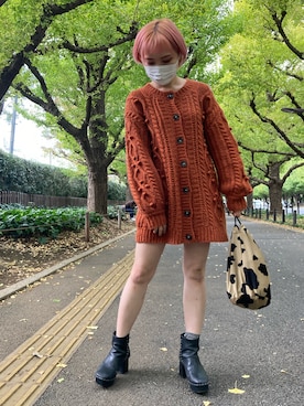 「ケーブルカーディガン」｜「アイテム（ブーツ）」を使った、ともみんさん（レディース・155cm）の秋コーディネート
