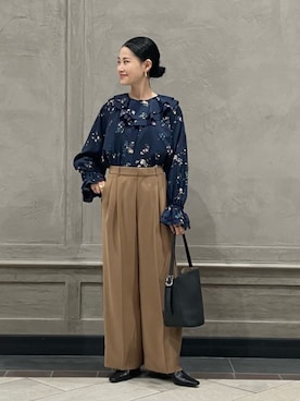 「UNITED ARROWS（ユナイテッドアローズ）のアイテム（パンツ）」を使った、YONEHAMAさん（レディース・157cm）の秋コーディネート