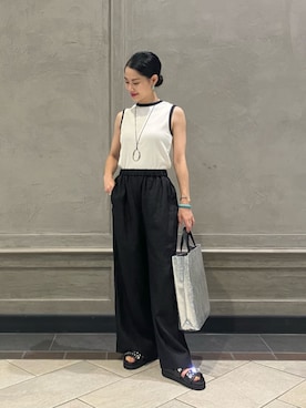 「UNITED ARROWS（ユナイテッドアローズ）のアイテム（タンクトップ）」を使った、YONEHAMAさん（レディース・157cm）の夏コーディネート