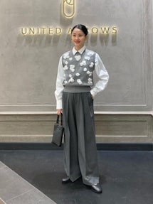 UNITED ARROWS】3Dフラワーモチーフ ノースリーブ ニットベスト 3D