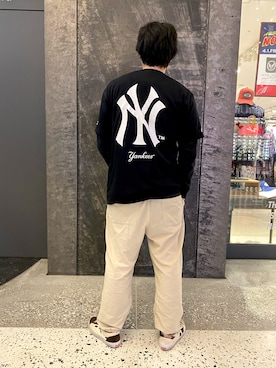 「AVIREX（アヴィレックス）の【MLB×AVIREX】ヤンキース Tシャツ/YANKEES T-SHIRT / アヴィレックス / AVIREX（Tシャツ/カットソー、ブラック系）」を使った、しんちゃんさん（メンズ・181cm）の春コーディネート