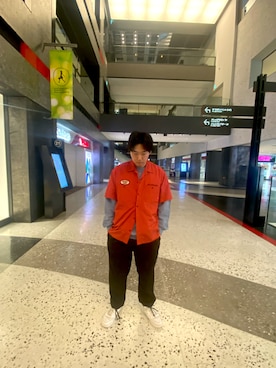 「AVIREX（アヴィレックス）のビッグロゴ スウェット 4/ L/S BIG LOGO SWEAT 4 / アヴィレックス / AVIREX（スウェット、ブルー系）」を使った、しんちゃんさん（メンズ・181cm）の春コーディネート