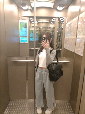 「通勤穿搭」｜「アイテム（Tシャツ/カットソー）」を使った、kotoko（Alice)さん（レディース・155cm）の秋コーディネート
