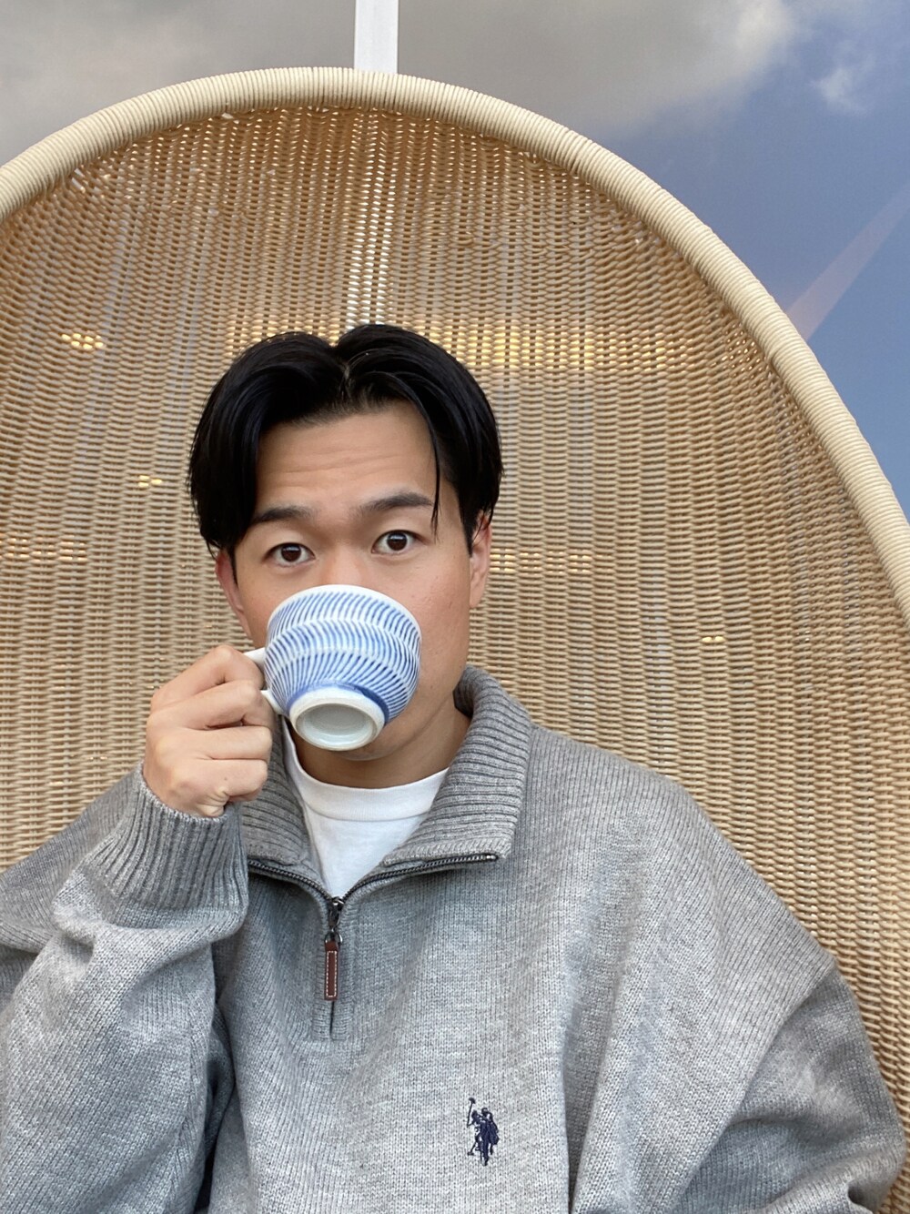 「大人カジュアル、シンプル、お洒落さんとつながりたい、冬コーデ、オーバーサイズ、ハーフジップニット、Polo Ralph Lauren、未来のWEARISTAプロジェクト」｜「THE NORTH FACE PURPLE LABELのアイテム（Tシャツ/カットソー、ホワイト系）」を使った、hiromasaz0605さん（メンズ・174cm）の冬コーディネートの1枚目の写真