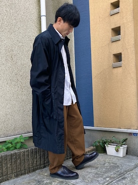 「秋トレンド2021」｜「アイテム（ステンカラーコート）」を使った、ゆうたさん（メンズ・163cm）の秋コーディネート