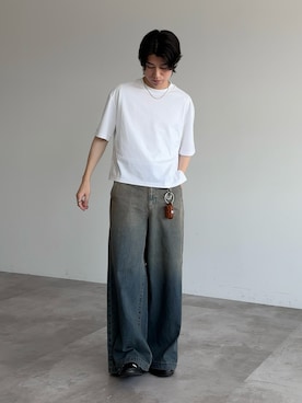 「アイテム（キーケース/キーアクセサリー、ベージュ系）」を使った、sakuさん（メンズ・164cm）の夏コーディネート