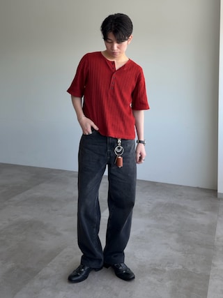 「epnok(エプノック)のテクスチャードディープヘンリーネックルーズ半袖Tee(Tシャツ/カットソー)」を使った、sakuさん(メンズ・164cm)の夏コーディネート