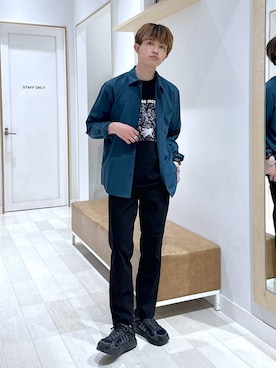 「GLOBAL WORK（グローバルワーク）のスゴラクストレッチスリムパンツ/601335（その他パンツ、ブラック系）」を使った、おのさん（メンズ・175cm）の春コーディネート