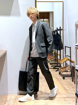 「アイテム（テーラードジャケット）」を使った、おのさん（メンズ・175cm）の秋コーディネート