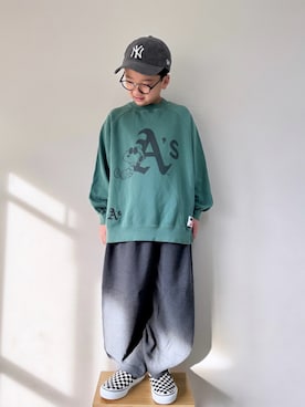 「アイテム（スリッポン）」を使った、yo_yoさん（キッズ・130cm）の秋コーディネート