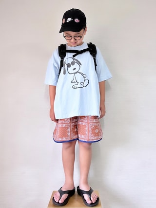 「LOWRYS FARM(ローリーズファーム)の【SNOOPY】クラッシュTシャツ 656759(Tシャツ/カットソー)」を使った、yo_yoさん(キッズ・130cm)の夏コーディネート