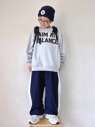 「BREEZE(ブリーズ)の【AAAL PROD】ロゴプリントトレーナー(スウェット)」を使った、yo_yoさん(キッズ・130cm)の秋コーディネート