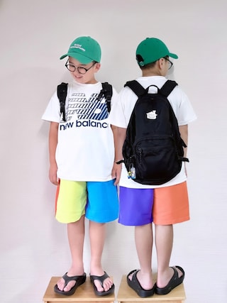 「NEW BALANCE(ニューバランス)のNew Balance ニューバランス K ポリエステル ビッグロゴT ショートスリーブ YT61U536SST SST(Tシャツ/カットソー)」を使った、yo_yoさん(キッズ・130cm)の夏コーディネート