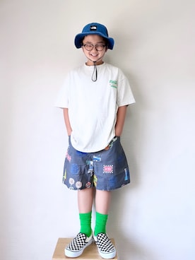 「RAT EFFECT（ラットエフェクト）のOUTDOORオーバーサイズTシャツ（Tシャツ/カットソー、ベージュ系）」を使った、yo_yoさん（キッズ・130cm）の夏コーディネート
