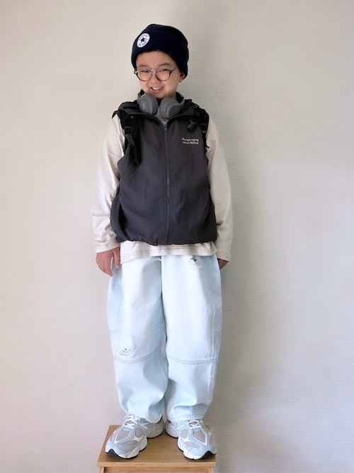 「PAIRMANON STREET(ペアマノンストリート)の【100-160cm】【撥水機能】 ナイロン ベスト フード付き 【PAIRMANON STREET】(ベスト)」を使った、yo_yoさん(キッズ・130cm)の秋コーディネート