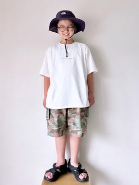 「THE NORTH FACE（ザノースフェイス）の【THE NORTH FACE(ザ・ノース・フェイス)】アクティブウォーターT(KIDS)（Tシャツ/カットソー、ホワイト系）」を使った、yo_yoさん（キッズ・130cm）の春コーディネート