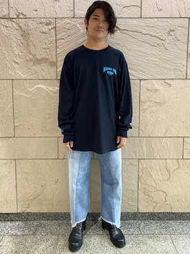 「KaneZ（ケインズ）のアイテム（Tシャツ/カットソー）」を使った、イトウセイさん（メンズ・170cm）の秋コーディネート