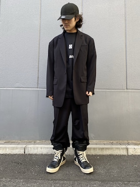 「DANKE SCHON（ダンケシェーン）のアイテム（スラックス）」を使った、イトウセイさん（メンズ・170cm）の秋コーディネート