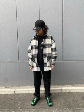 「A4A（エーフォーエー）のアイテム（スウェット）」を使った、イトウセイさん（メンズ・170cm）の冬コーディネート