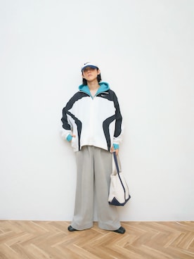 「アイテム（PC・スマホグッズ/家電）」を使った、Naotoさん（メンズ・165cm）の秋コーディネート
