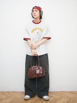 「BARELY BLUE（ベアリーブルー）の【 BARELY BLUE / ベアリーブルー 】 フロント 2ポケット ハンドバッグ（ショルダーバッグ）」を使った、Naotoさん（メンズ・165cm）の夏コーディネート