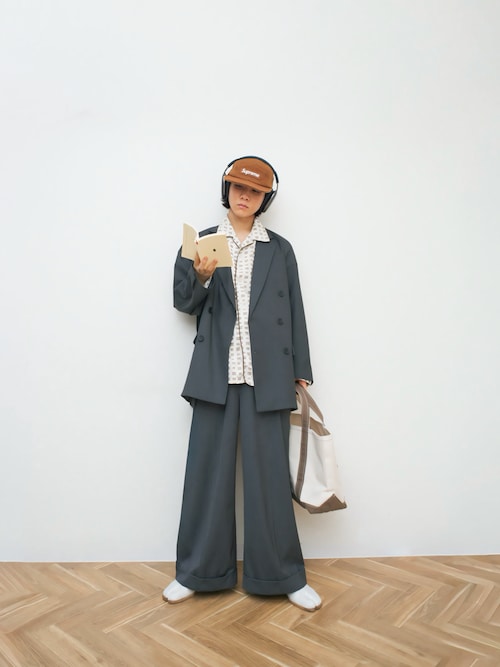 「soerte（ソエルテ）のOversized double-breasted jacket/オーバーサイズダブルブレストジャケット（テーラードジャケット）」を使った、Naotoさん（メンズ・165cm）の春コーディネート