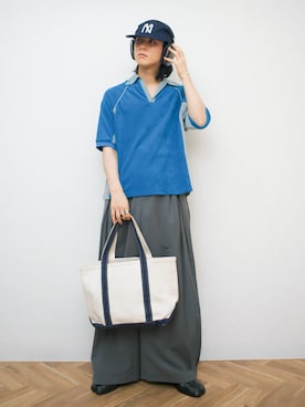 「soerte（ソエルテ）の3TUCK WIDE BALLOON TROUSERS/3タックワイドバルーントラウザー（スラックス、グレー系）」を使った、Naotoさん（メンズ・165cm）の夏コーディネート