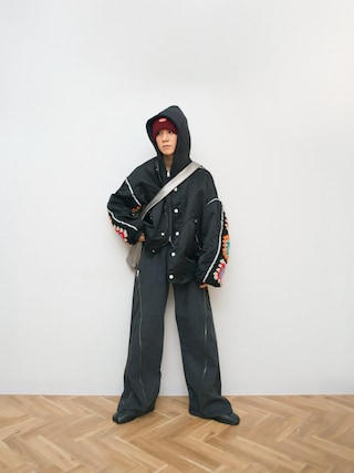 「DISCOVERED（ディスカバード）のCROCHET SLEEVE MA-1（MA-1）」を使った、Naotoさん（メンズ・165cm）の春コーディネート