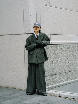 「soerte（ソエルテ）のSheep Leather Minimal Gloves/シープレザーミニマルグローブ（手袋）」を使った、Naotoさん（メンズ・165cm）の春コーディネート