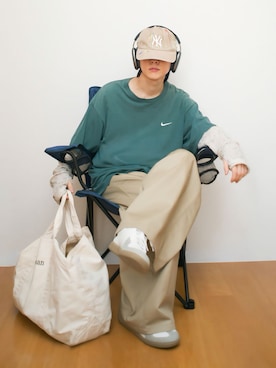 「アイテム（コンシーラー）」を使った、Naotoさん（メンズ・165cm）の秋コーディネート