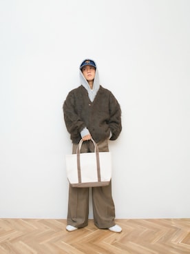 「アイテム（財布）」を使った、Naotoさん（メンズ・165cm）の秋コーディネート