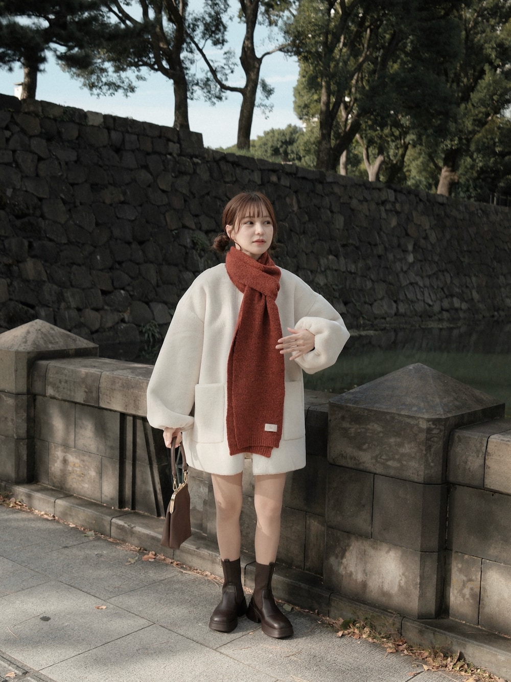 moi tytto（モイテュット）の「襟付きファーコート（その他