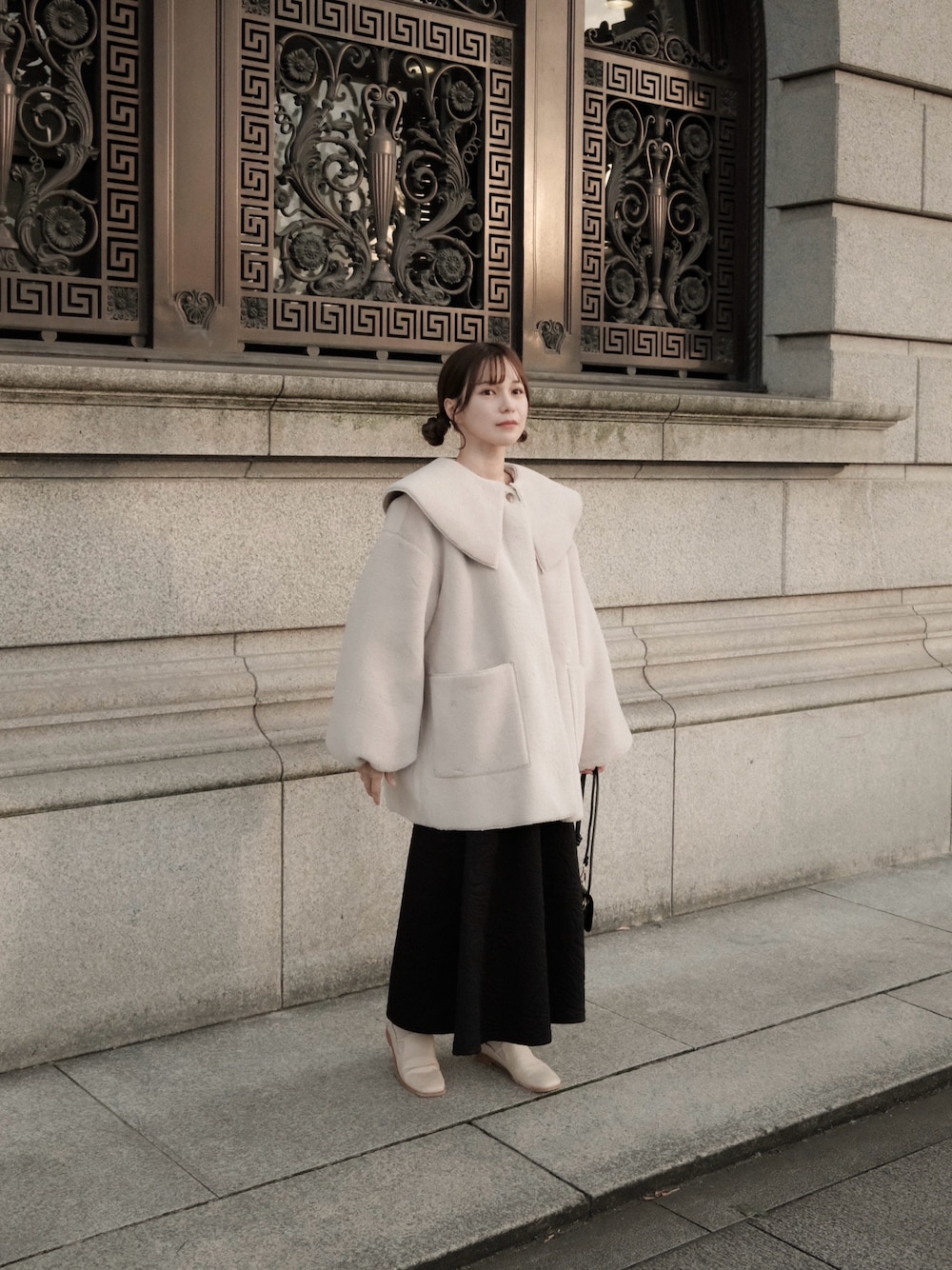 moi tytto（モイテュット）の「襟付きファーコート（その他