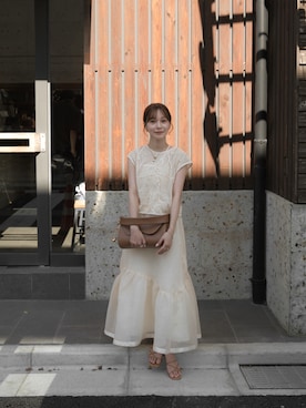 「アイテム（ベスト）」を使った、高芦あかりさん（レディース・152cm）の秋コーディネート