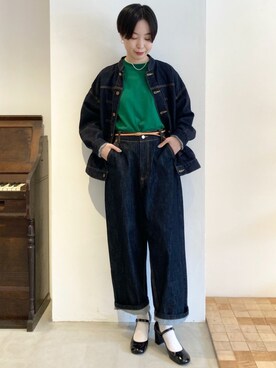 「アイテム（デニムジャケット）」を使った、Iwaさん（レディース・160cm）の秋コーディネート