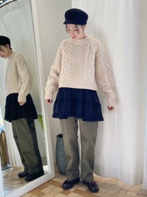 コットンメッシュ ティアードキャミブラウスを使った人気ファッション 