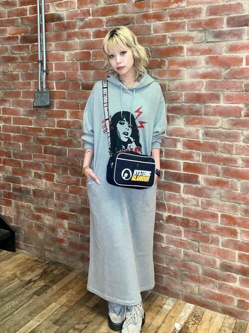 HYSTERIC GLAMOUR（ヒステリックグラマー）の「HELL' S COMIN' DOWN