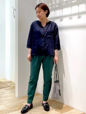 「アイテム（タンクトップ、グレー系）」を使った、sayakaさん（レディース・153cm）の春コーディネート