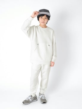 「アイテム（帽子）」を使った、GLAZOSさん（キッズ・145cm）の冬コーディネート